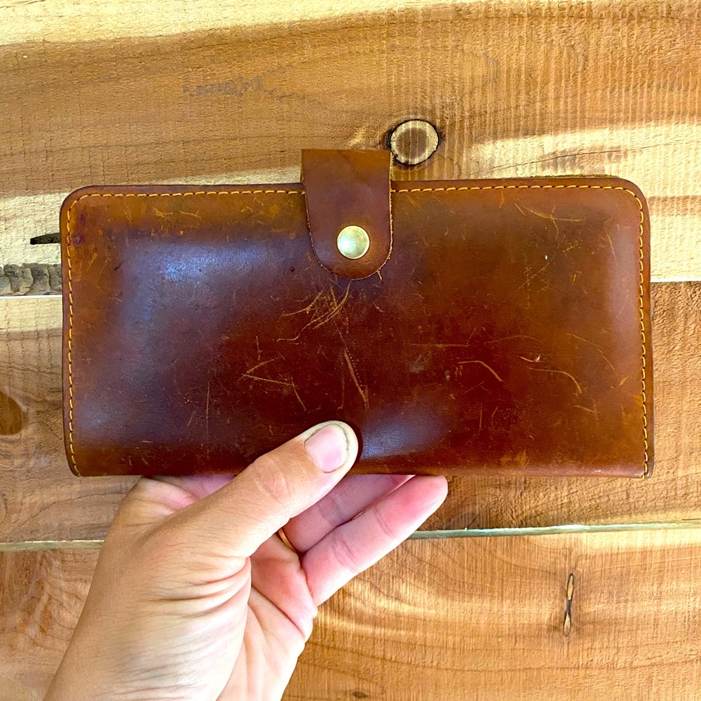 handmade leather wallet